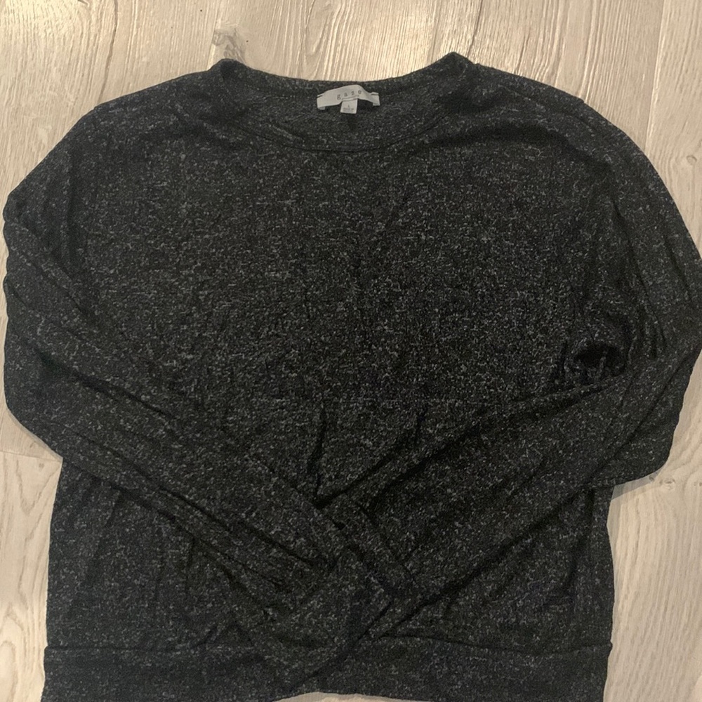 Gaze women’s shirt Large black with gray long sleeve shirt